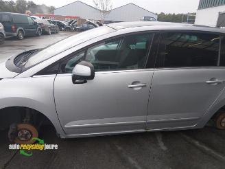 Peugeot 5008 5008 I (0A/0E), MPV, 2009 / 2017 1.6 THP 16V picture 13