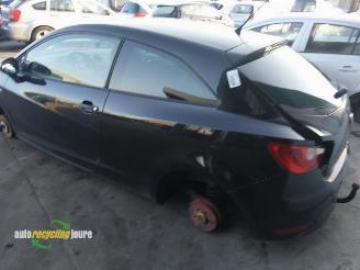 Seat Ibiza IV onderdelen (kleur: LZ9Y) donorauto picture 11