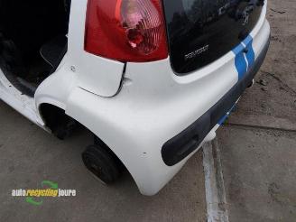 Peugeot 107 onderdelen (kleur: KWD) donorauto picture 10