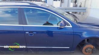 Volkswagen Passat Passat Variant (3C5), Combi, 2005 / 2010 2.0 FSI 16V picture 3