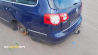 Volkswagen Passat Passat Variant (3C5), Combi, 2005 / 2010 2.0 FSI 16V picture 13