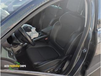 Renault Mégane IV onderdelen (kleur: TEKPN) donorauto picture 11