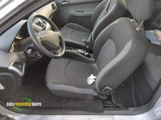 Peugeot 206 206+ (2L/M), Hatchback, 2009 / 2013 1.4 XS picture 5