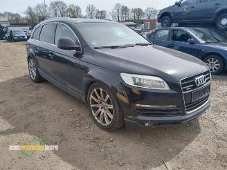 Salvage car Audi Q7 Q7 (4LB), SUV, 2005 / 2015 3.0 TDI V6 24V 2006/12