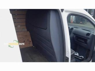 Volkswagen Caddy Caddy III (2KA,2KH,2CA,2CH), Van, 2004 / 2015 1.6 TDI 16V picture 26