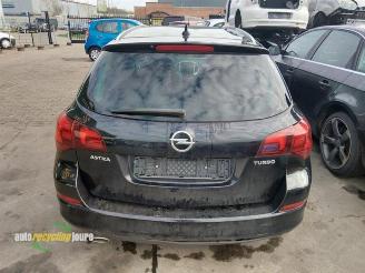 Opel Astra Astra J Sports Tourer (PD8/PE8/PF8), Combi, 2010 / 2015 1.4 Turbo 16V picture 19