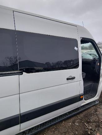 Renault Master III onderdelen (donorauto) kleur: D389 picture 13