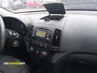 Hyundai I-30 i30 (FD), Hatchback, 2007 / 2011 1.4 CVVT 16V picture 10
