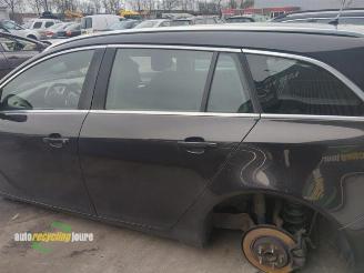 Opel Insignia onderdelen (kleur: GAR/Z22C) donorauto picture 3