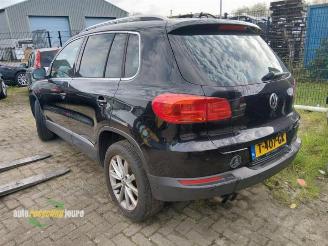 Volkswagen Tiguan onderdelen (kleur: LC9X) donorauto picture 5