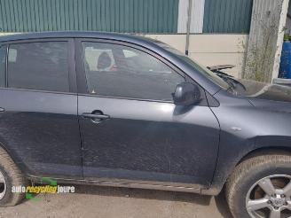 Toyota Rav-4 RAV4 (A3), Terreinwagen, 2005 / 2012 2.0 16V VVT-i 4x4 picture 19