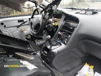 Peugeot 5008 5008 I (0A/0E), MPV, 2009 / 2017 1.6 THP 16V picture 19