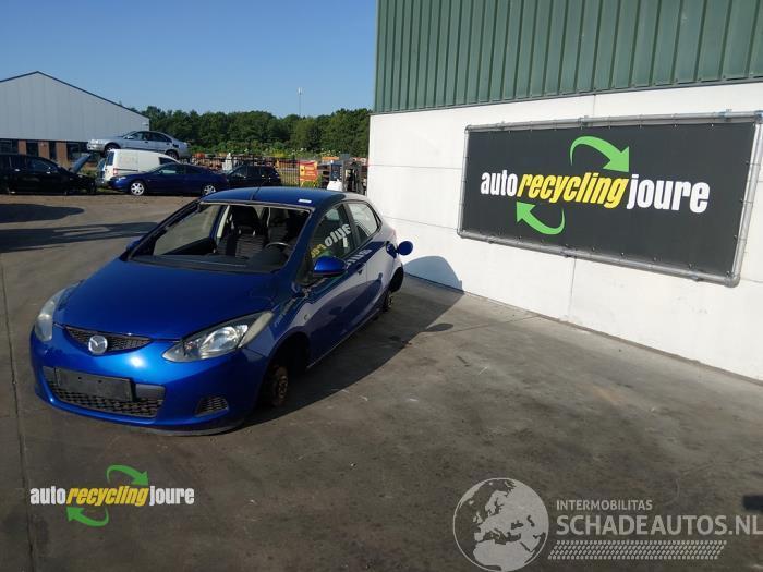 Mazda 2 2 (DE), Hatchback, 2007 / 2015 1.3 16V S-VT