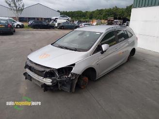 Opel Astra Astra K Sports Tourer, Combi, 2015 / 2022 1.6 CDTI 110 16V picture 3