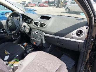 Renault Clio Clio III Estate/Grandtour (KR), Combi, 2007 / 2014 1.6 16V picture 62