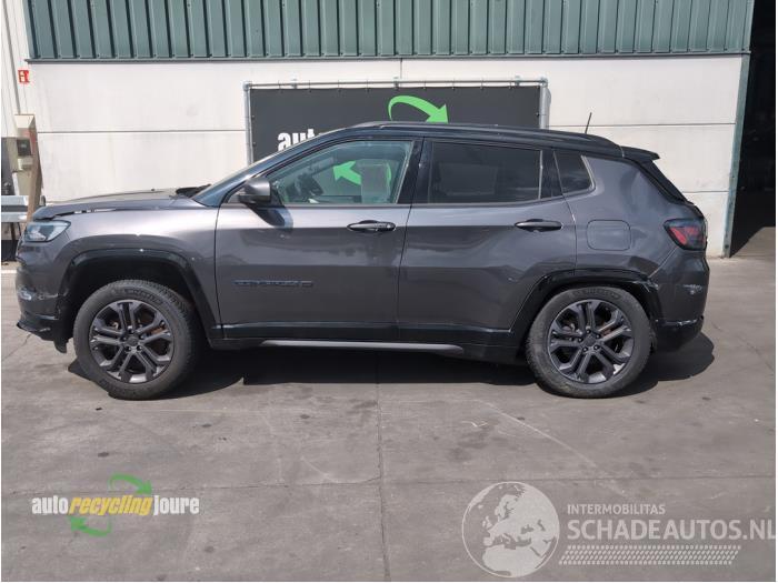 Jeep Compass Compass II (MP), SUV, 2016 1.3 4XE 240 16V 4x4