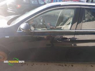 Peugeot 308 308 SW (L4/L9/LC/LJ/LR), Combi 5-drs, 2014 / 2021 1.2 12V e-THP PureTech 110 picture 24