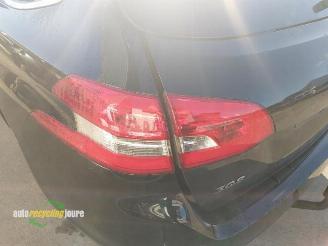 Peugeot 308 308 SW (L4/L9/LC/LJ/LR), Combi 5-drs, 2014 / 2021 1.2 12V e-THP PureTech 110 picture 19