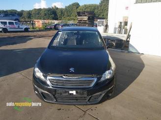 Peugeot 308 308 SW (L4/L9/LC/LJ/LR), Combi 5-drs, 2014 / 2021 1.2 12V e-THP PureTech 110 picture 2