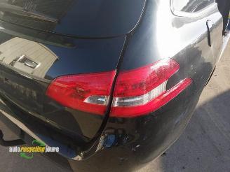 Peugeot 308 308 SW (L4/L9/LC/LJ/LR), Combi 5-drs, 2014 / 2021 1.2 12V e-THP PureTech 110 picture 18