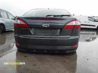 Ford Mondeo Mondeo IV, Hatchback, 2007 / 2015 2.3 16V picture 21