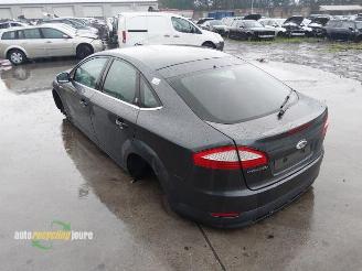 Ford Mondeo Mondeo IV, Hatchback, 2007 / 2015 2.3 16V picture 4