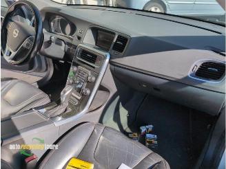 Volvo V-60 V60 I (FW/GW), Combi, 2010 / 2018 2.4 D6 20V Plug-in Hybrid AWD picture 17