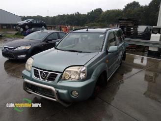 Vrakbiler auto Nissan X-Trail X-Trail (T30), SUV, 2001 / 2013 2.0 16V 4x4 2002/3