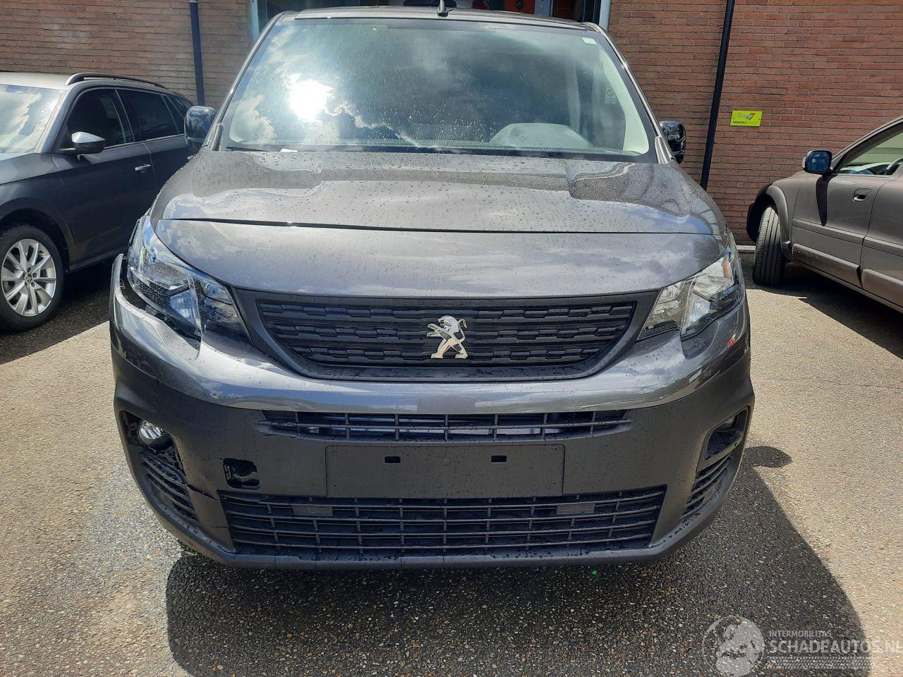 Peugeot Partner 1.2 110Pk Partner Premium 2x schuifdeuren & Achter deuren PDC Voor & Achter