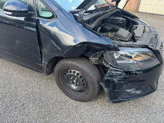 Seat Alhambra 1.4 150pk 7 zits Pano Automaat NAVI Apple car play Keyless go & Entry picture 6