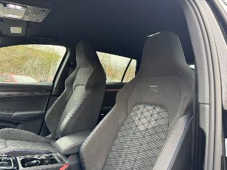 Volkswagen Golf Golf 8.5 Variant 1.5 eTSI 110 kW R-Line NEDERLANDSE KENTEKEN picture 19