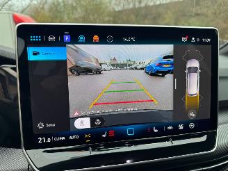 Volkswagen Golf 8.5 Variant 1.5 eTSI 110 kW R-Line NEDERLANDSE KENTEKEN picture 22