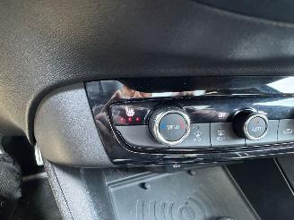 Opel Corsa GS LINE 130PK PANO AUTOMAAT Rijbare schade picture 29