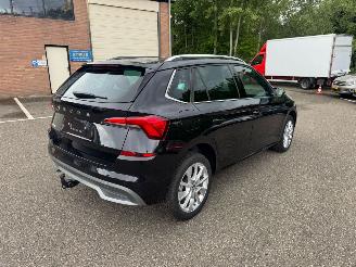 Skoda Kamiq Ambition PANO AUTOMAAT Keyless entry & GO Achteruitrijcamera trekhaak picture 3
