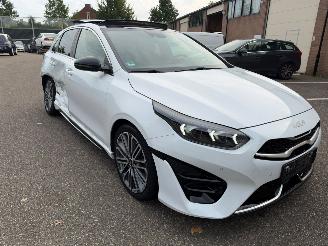 Vaurioauto  passenger cars Kia Ceed GT Line 160pk PANO Automaat LED 2023/5