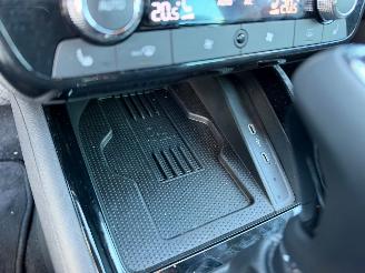 Skoda Scala TOUR 1.5 150Pk Automaat Stoelverwarming Achteruitrij camera picture 27
