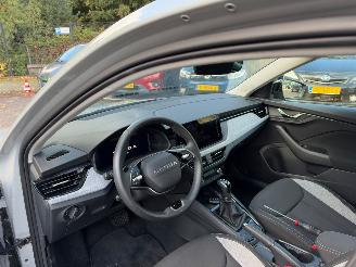 Skoda Scala TOUR 1.5 150Pk Automaat Stoelverwarming Achteruitrij camera picture 12