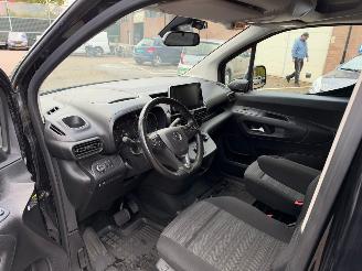 Opel Combo Life E Ultimate picture 31