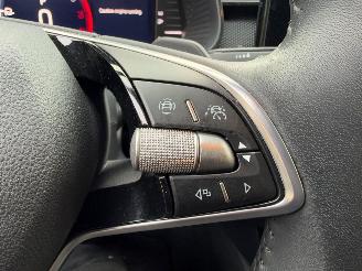 Skoda Kamiq Selection 1.0 116pk AUTOMAAT ACHTERUITRIJCAMERA STOELVERWARMING picture 18