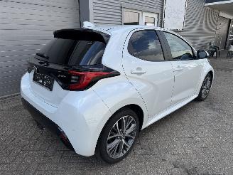 Toyota Yaris Yaris 1.5-l-VVT-i Hybrid 130 CVT Style PLUS FACELIFT Voll picture 4