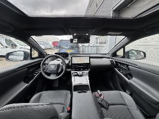 Toyota bZ4X Executive Lounge megavoll alle extra\'s rijdbaar picture 11