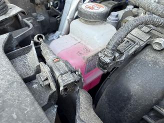 Toyota Yaris Yaris 1.5-l-VVT-i Hybrid CVT Luxury fahrbereit picture 13