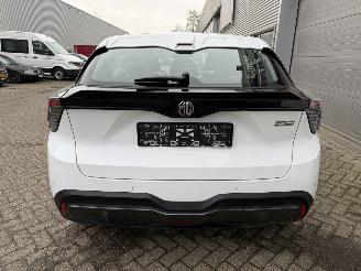 MG MG4 MG4 EV 49kWh volledig rijdbaar! picture 3