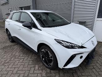 MG MG4 MG4 EV 49kWh volledig rijdbaar! picture 5