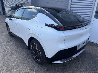 Lynk & Co 01 Lynk & Co 02 Core Electric pano rijdbaar picture 2
