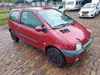 Coche accidentado Renault Twingo 1.2 privilege 2006/4