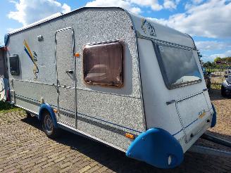 Schade caravan Knaus  450 TF Bleu line 2000/6
