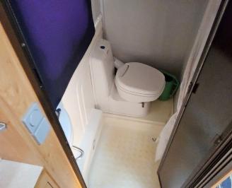 Knaus  450 TF Bleu line picture 9