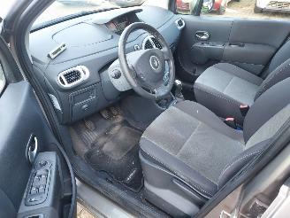 Renault Modus 1.2 benzine div opties + Apk picture 6