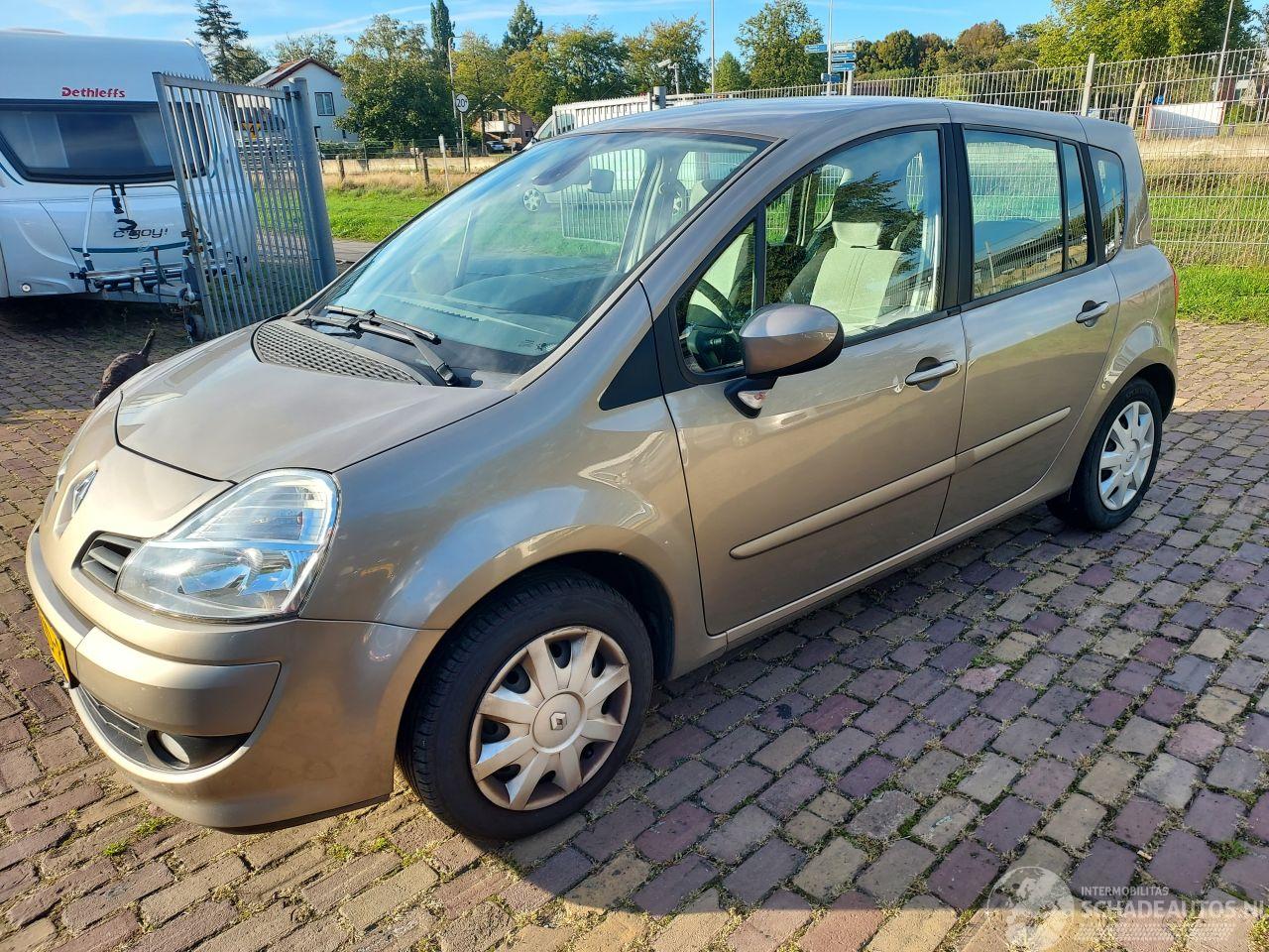 Renault Modus 1.2 benzine div opties + Apk